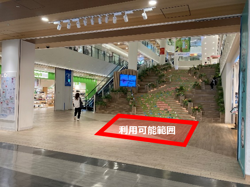 1F　おおかいだん前