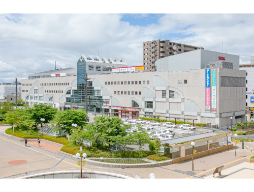 泉中央駅ビル SWING