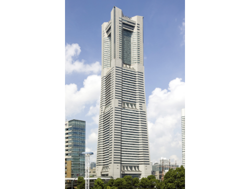 横浜ランドマークタワー